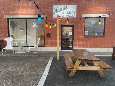 Nana's Mystic food truck in Mystic