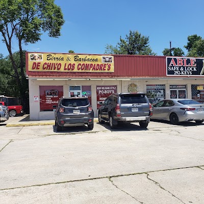 Los Compadre's Taco Truck food truck