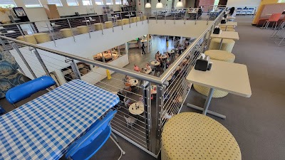Lakeside Dining Commons food truck in Statesboro