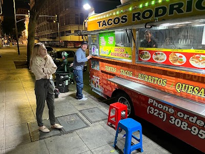 Tacos Rodriguez food truck in Los Angeles
