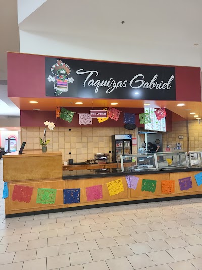 Taquizas Gabriel LLC food truck in Santa Cruz