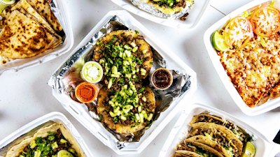 La Mamalona Taqueria food truck in El Paso