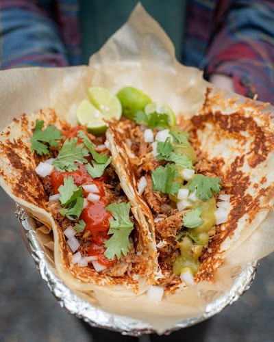Wandering Ranchero food truck in Bend