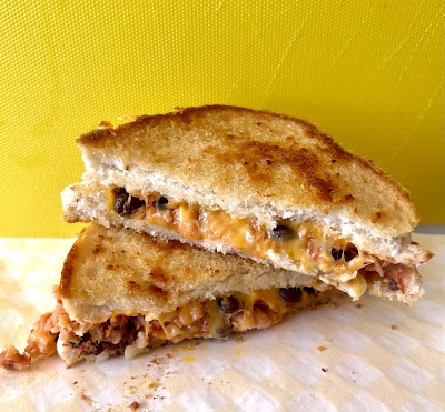 Mile High Meltdown food truck in Prescott