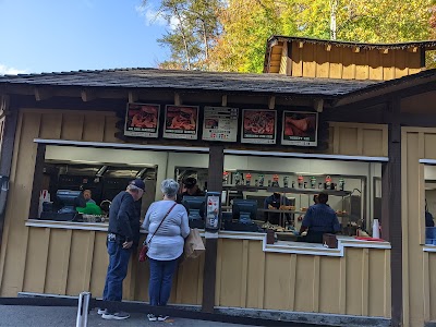 Hickory House BBQ food truck in Pigeon Forge