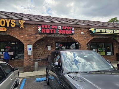 Annie's Hot on D-Spot Roti Shop food truck