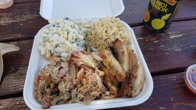 Wild Pineapple Grill food truck