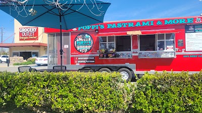 Poppi's Pastrami & More food truck in Bakersfield