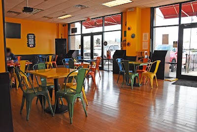 Que Pasa Tacos food truck in Bowling Green