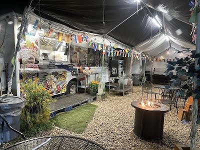 Mezquite Valley street tacos and more food truck