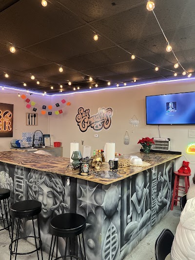 San Cruditas - Food Truck & Lounge food truck in Wichita