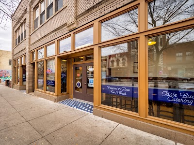 Taste Buds- Kitchen Connects, LLC food truck in Grand Rapids