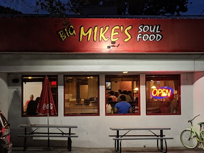 Big Mike's Soul Food food truck in Myrtle Beach