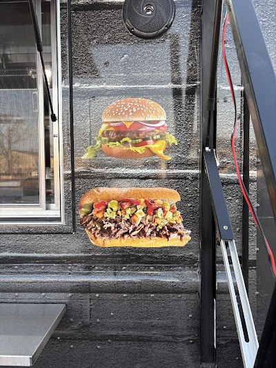 Izalco grill food truck in Champaign