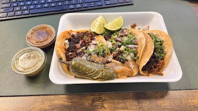 Lonchera El Tapatío Taco Truck food truck