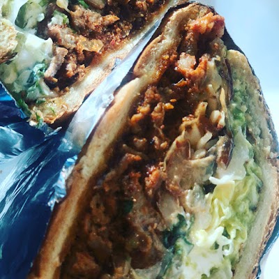La Hacienda Real Taco Truck food truck in Oakland