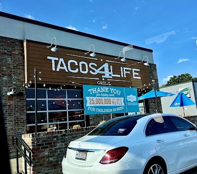 Tacos 4 Life food truck in Conway