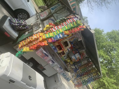 Sami’s Hot Dog Cart food truck