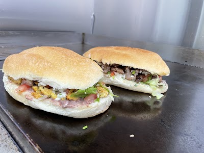 Pupuseria Doña Rosi - Food Truck food truck in Conway