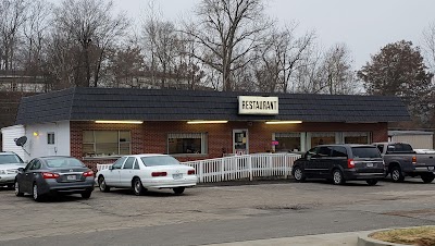 Dudley's food truck