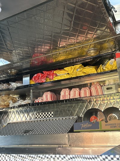Mary's Mobile Diner food truck in Atlantic City
