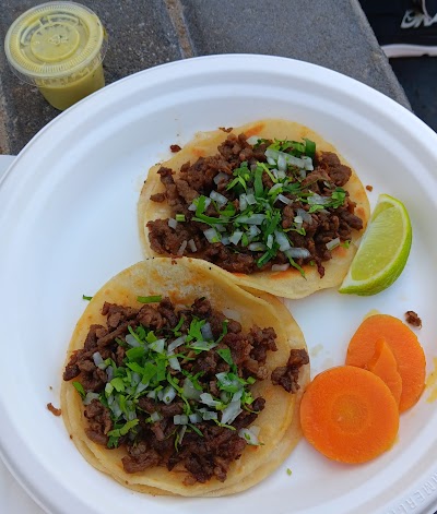 Taquería El Dollar #1 food truck in Nashville
