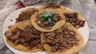 Tacos "El Sapo" Long Beach food truck in Long Beach