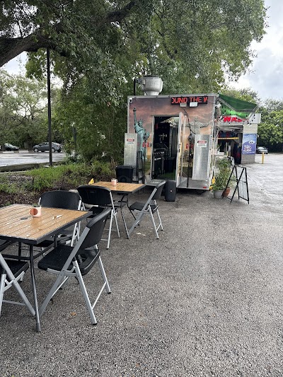 SandwichWorld food truck in Boca Raton
