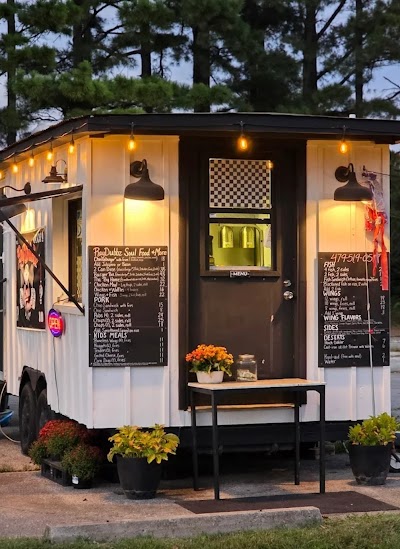 Ray Dubbz - Soul Food and More food truck in Fayetteville