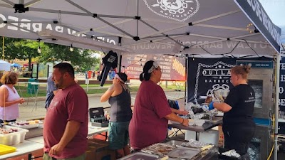 Outlaw Barbecue Revolution food truck in Erie