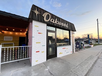 Oakwood Proper Burgers food truck