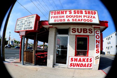 Tommy's Sub Shop food truck