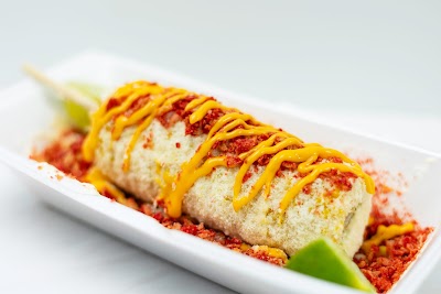 Elotes Reyna food truck in Roanoke
