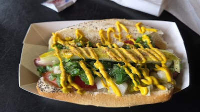Monte's Gourmet Dogs food truck in Oklahoma City