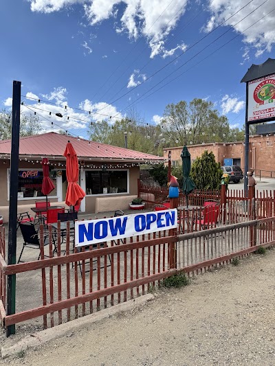 Tacos Y Mariscos Mexico food truck in Taos