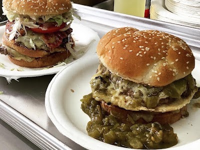 Chuck T’s Road House food truck in Prescott