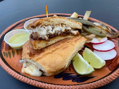 La Perla Tapatia Food Truck food truck
