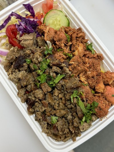 White Sauce Grill & Bar food truck