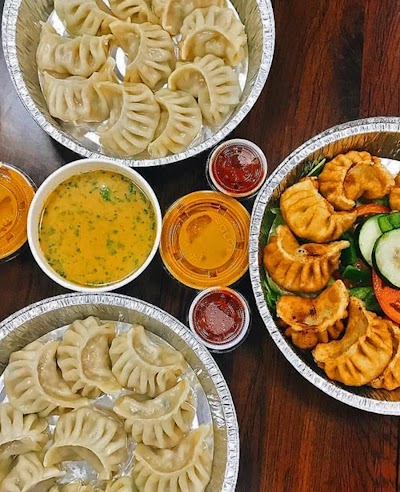 Nepali Chulo Taste food truck food truck in Akron