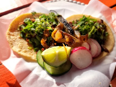 Tacos Nayarit Food Truck food truck in Columbia