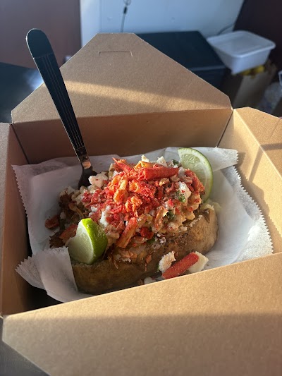 The Chuck Wagon food truck in Akron