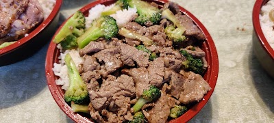 Nikki's Create-A-Bowl food truck in Stockton