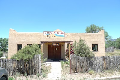 Tiwa Kitchen food truck in Taos