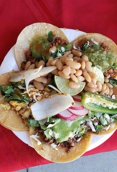 Nayeli's taco truck food truck in Fresno