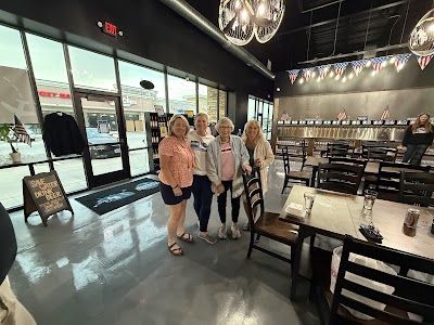 Travelers Taproom food truck
