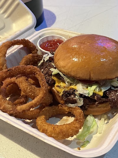 Gold Revolver food truck in Fort Worth