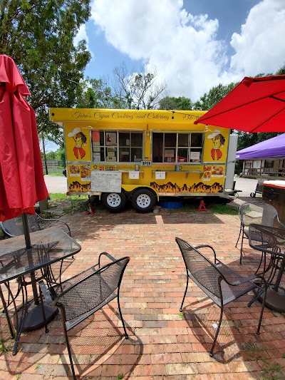 Tara's Cajun Cooking Catering food truck in Huntsville