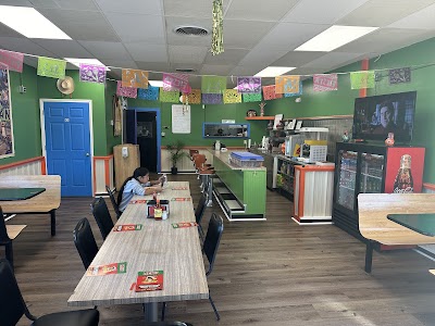 Maria's Authentic Street Tacos Restaurant food truck