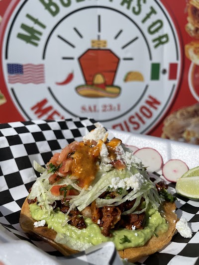 Mi Buen Pastor Mexican Fusion food truck in Hartford