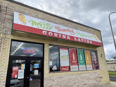 Mo's Burritos Restaurant food truck in Champaign